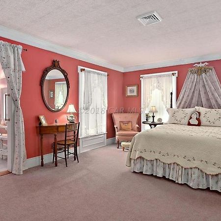 Princess Anne Book Lovers Inn Exterior foto